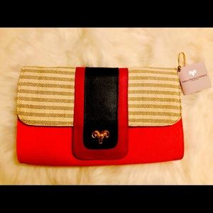 Paulina Gutierrez Clutch